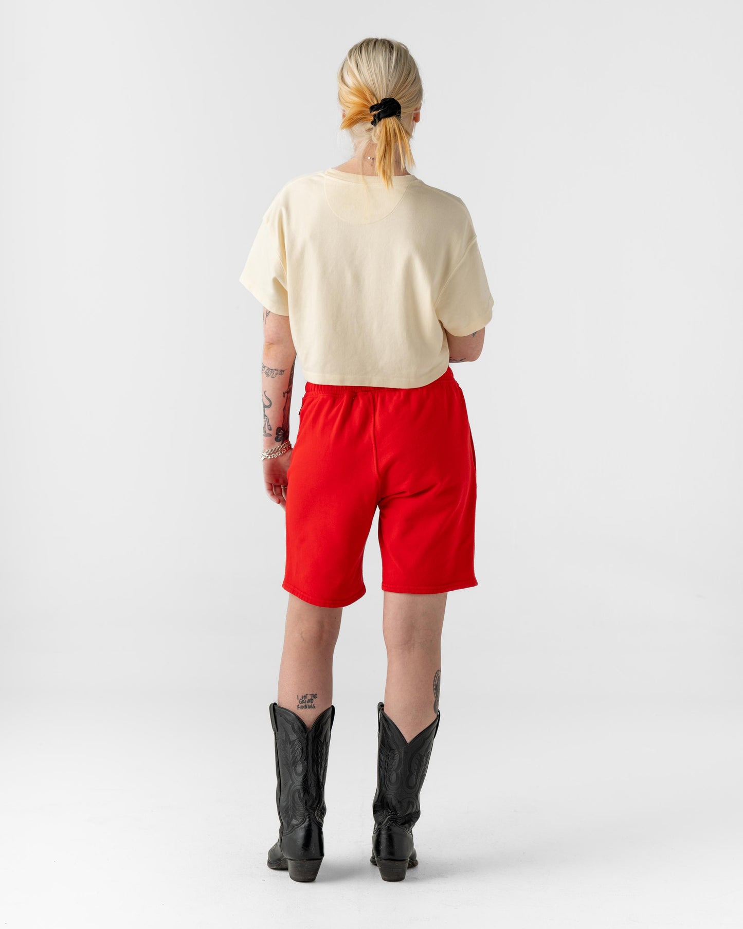 Caption: Blue: 5'8" | Size: w M / m S